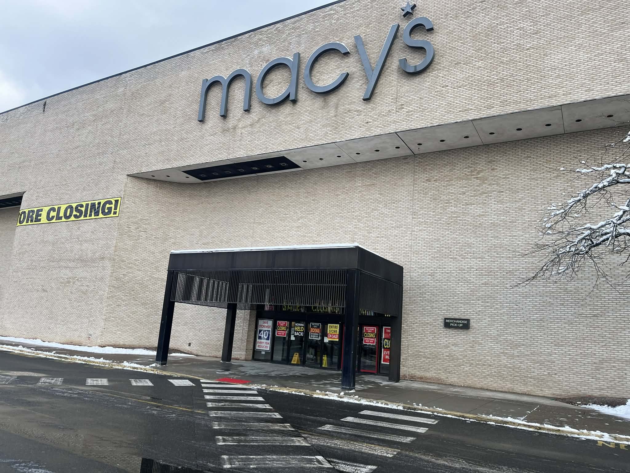 Macy's in January announced 14 store closings, including this location at the Livingston Mall in New Jersey. (Linda Moss/CoStar).
